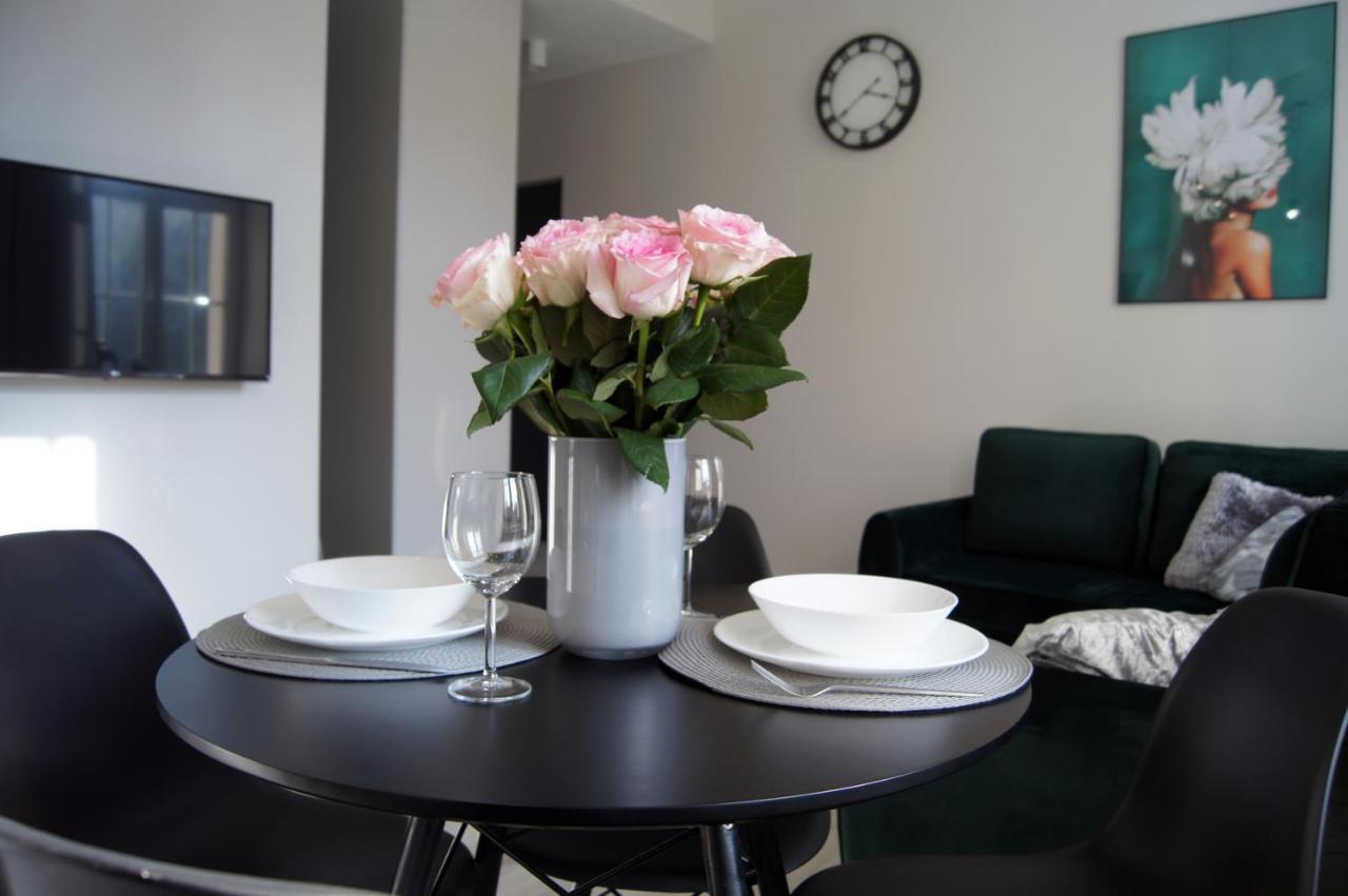 Green Park Apartament Stary Toruń Exteriör bild